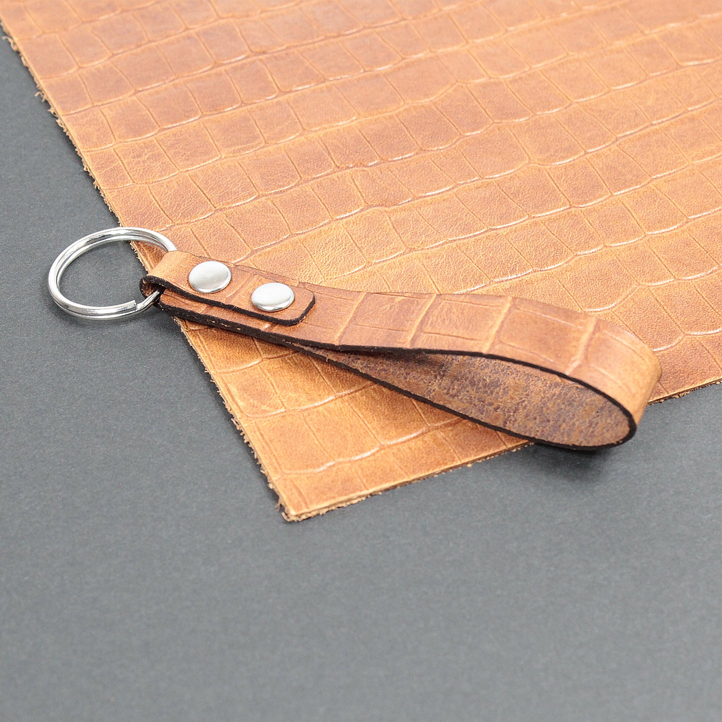 Croc Veg-Tan, Cognac
